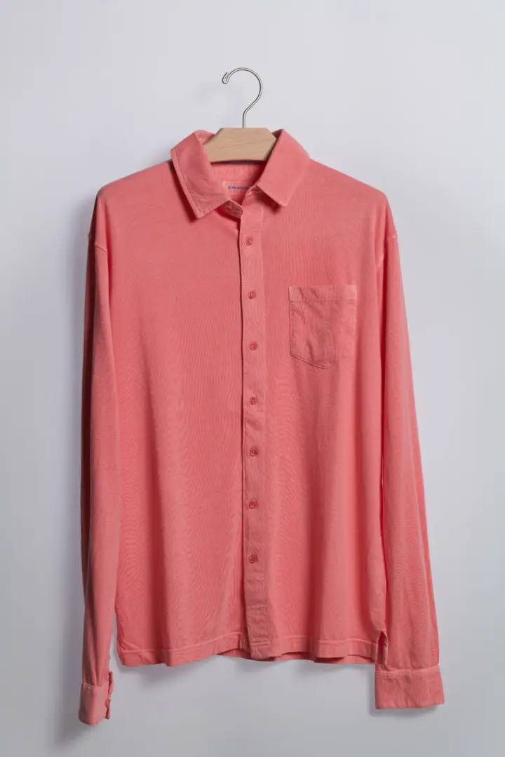 R1900 washedred front.webp