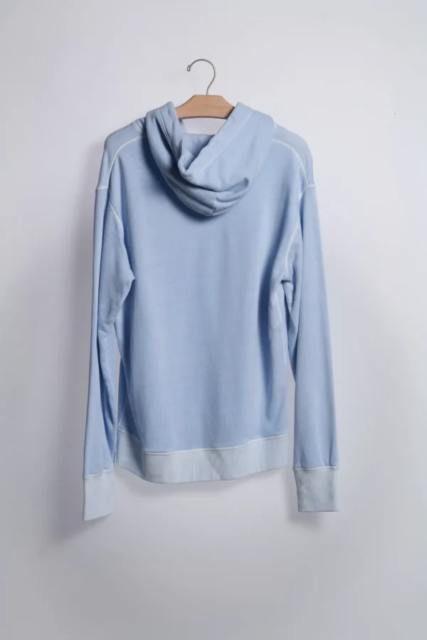 R216 chambray back